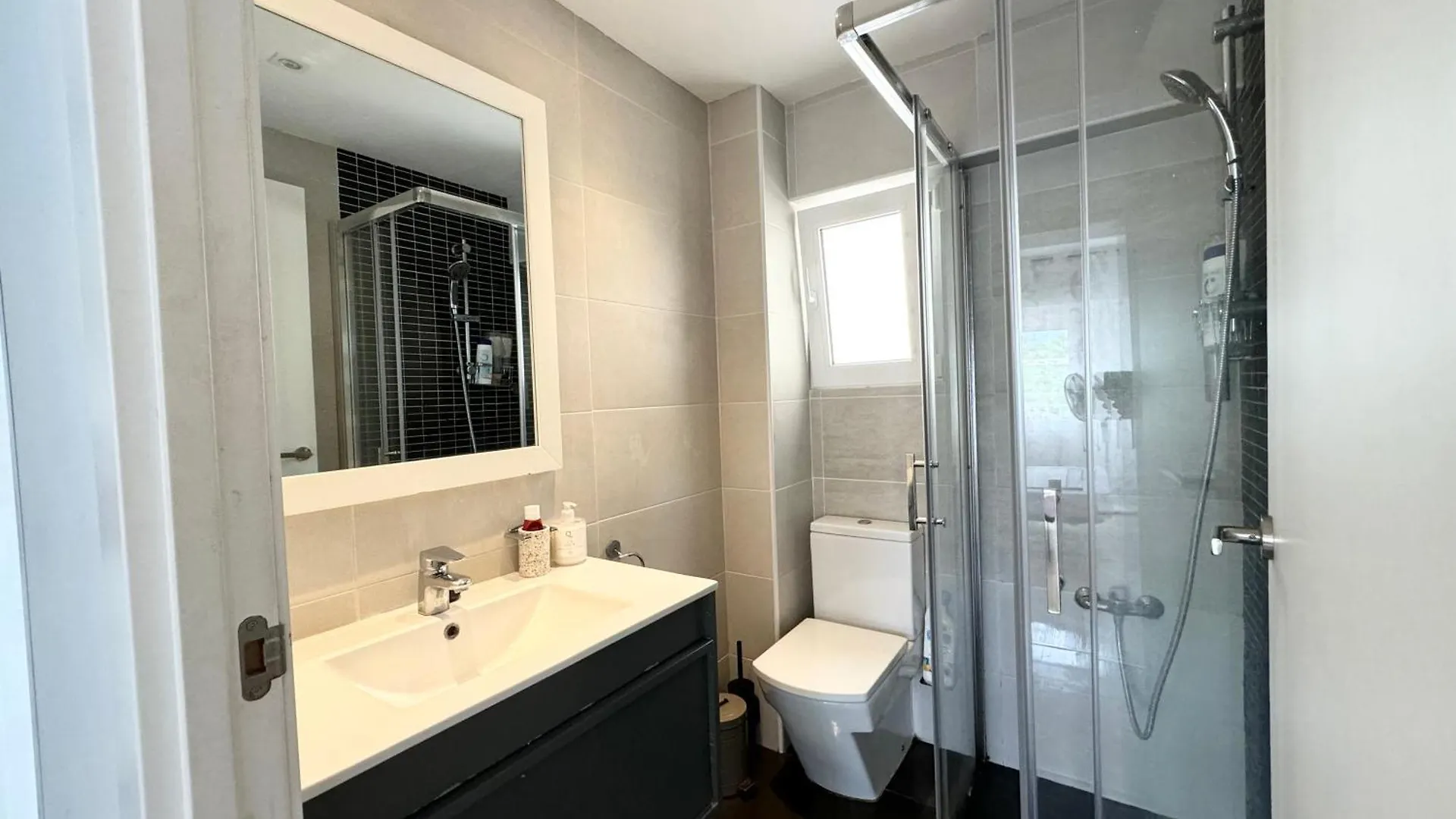 Apartsalou Priorat Apartment